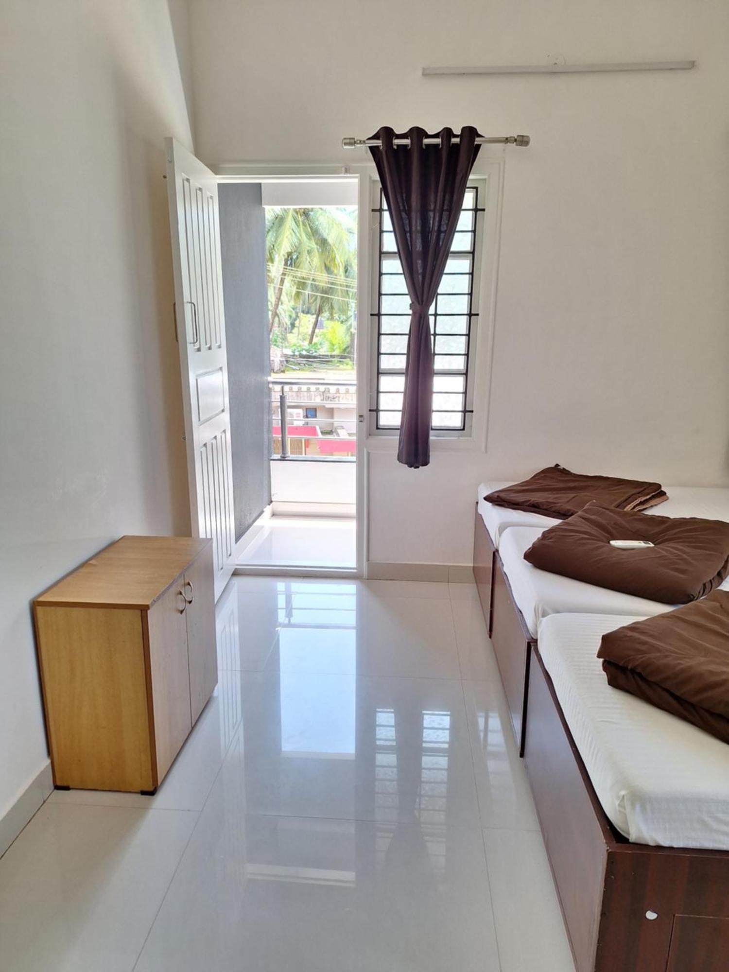 Suvarna Grande Homes Mangalore Quarto foto