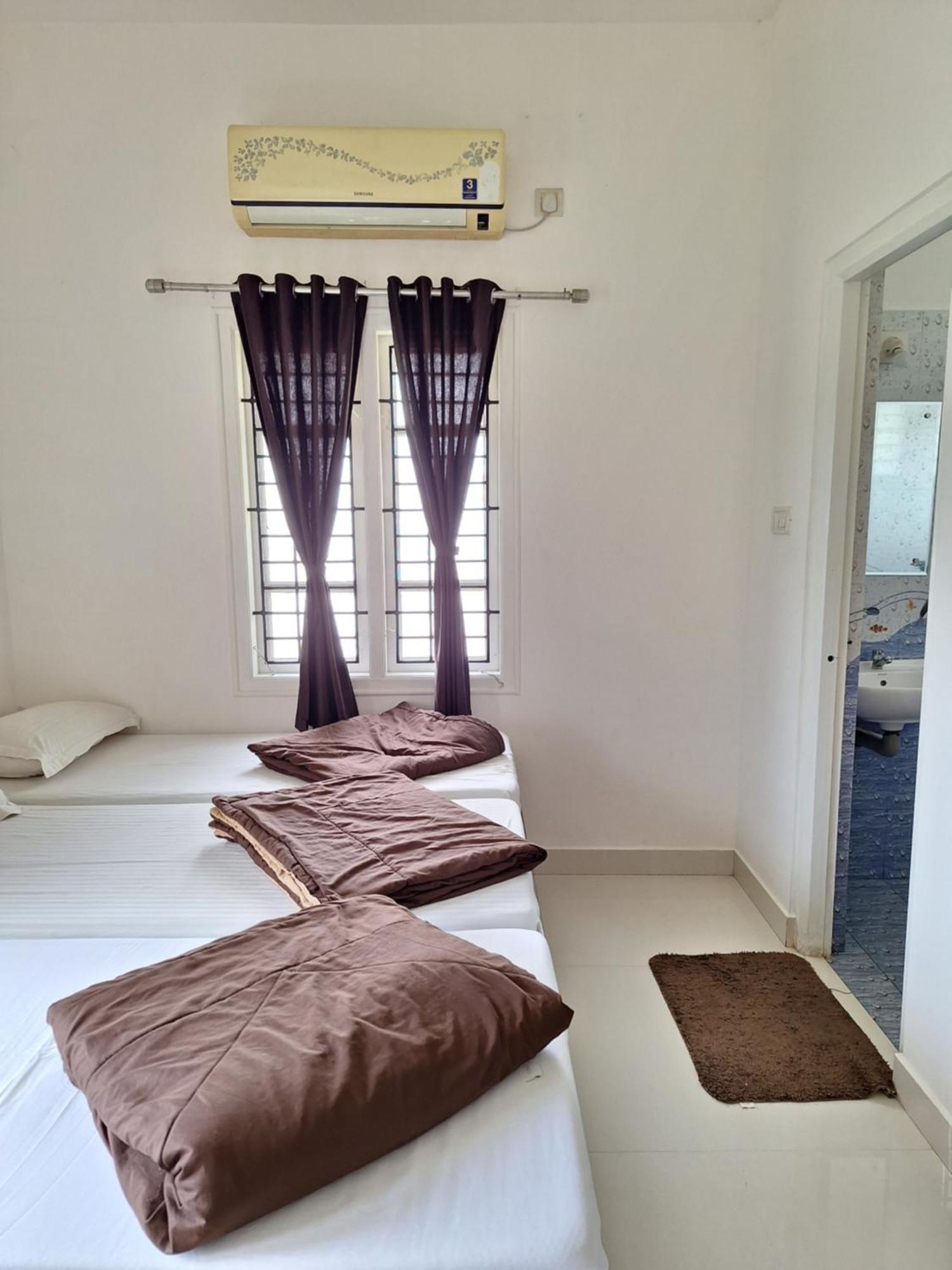 Suvarna Grande Homes Mangalore Quarto foto