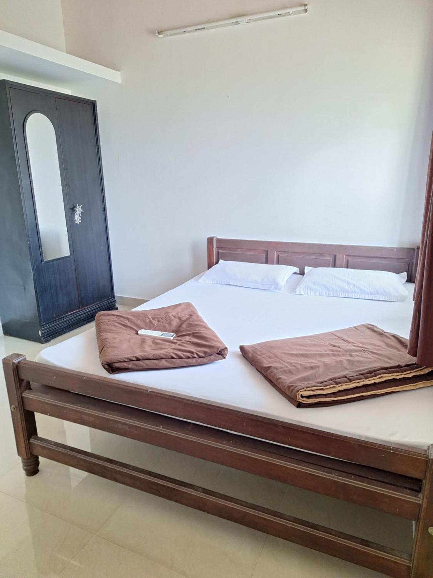 Suvarna Grande Homes Mangalore Quarto foto