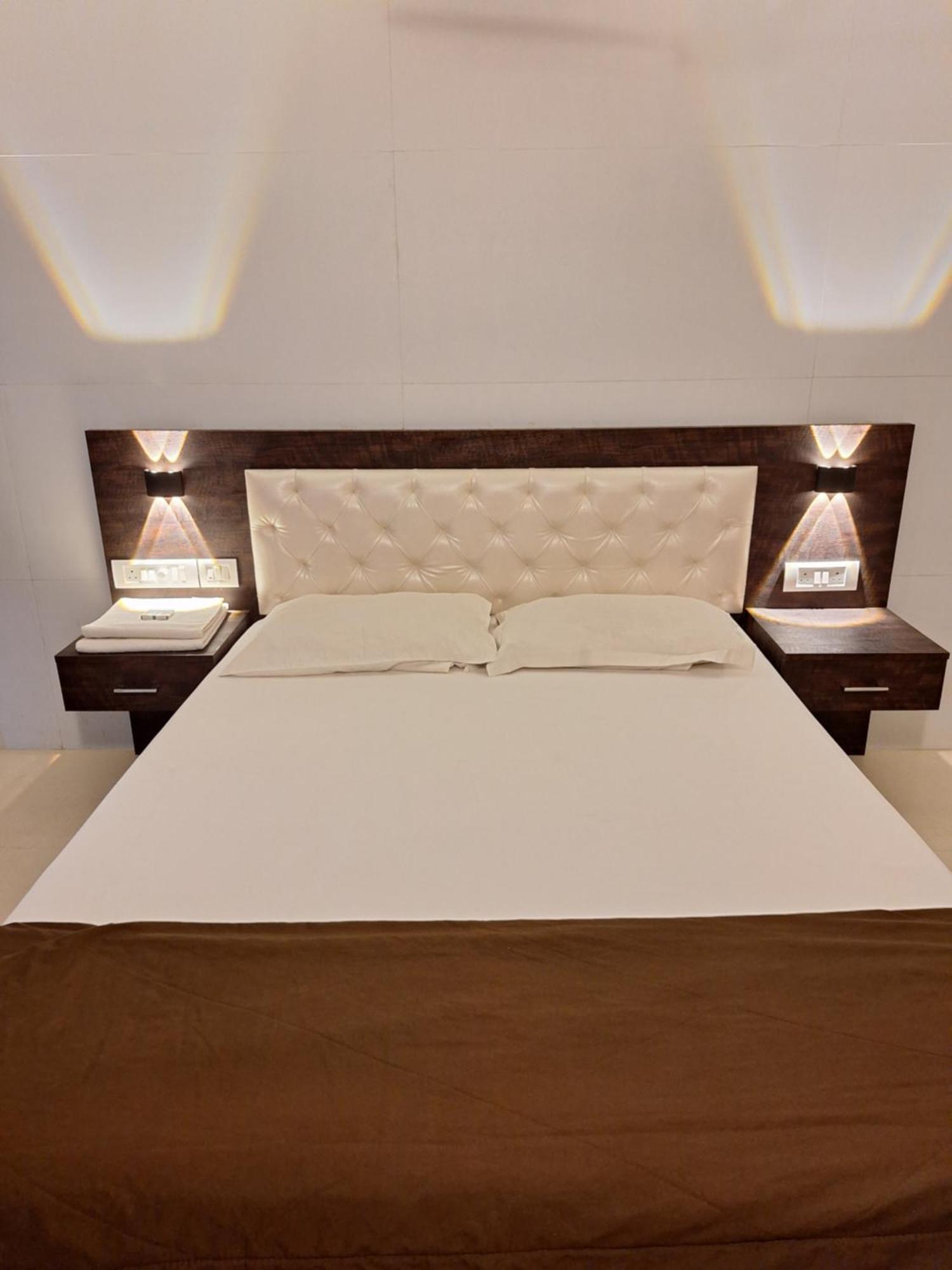 Suvarna Grande Homes Mangalore Quarto foto